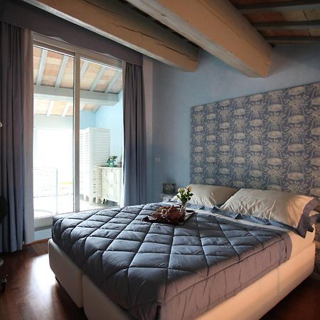 Palazzo Santinelli Bed and Breakfast SantʼAngelo in Vado Δωμάτιο φωτογραφία