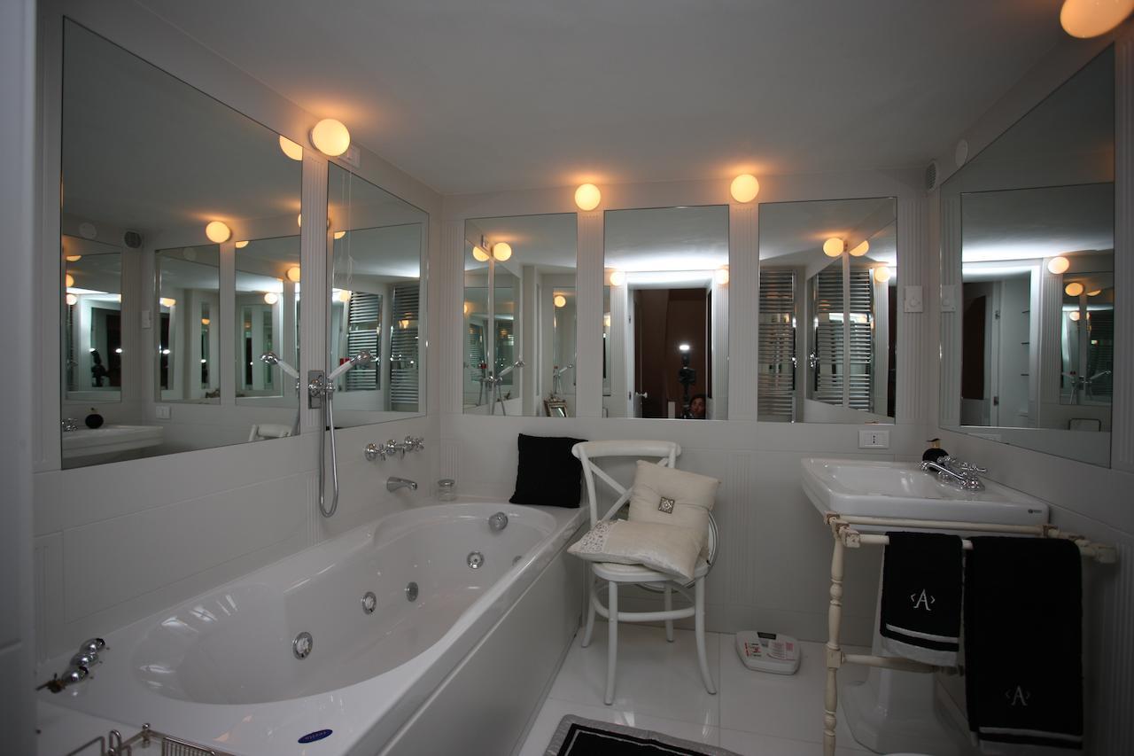 Palazzo Santinelli Bed and Breakfast SantʼAngelo in Vado Εξωτερικό φωτογραφία